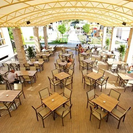Курортный комплекс Dream Family Club
